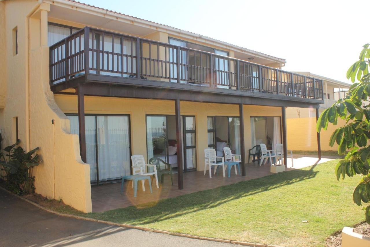 Glenashley Beach Accommodation - B&B And Backpackers Дърбан Екстериор снимка